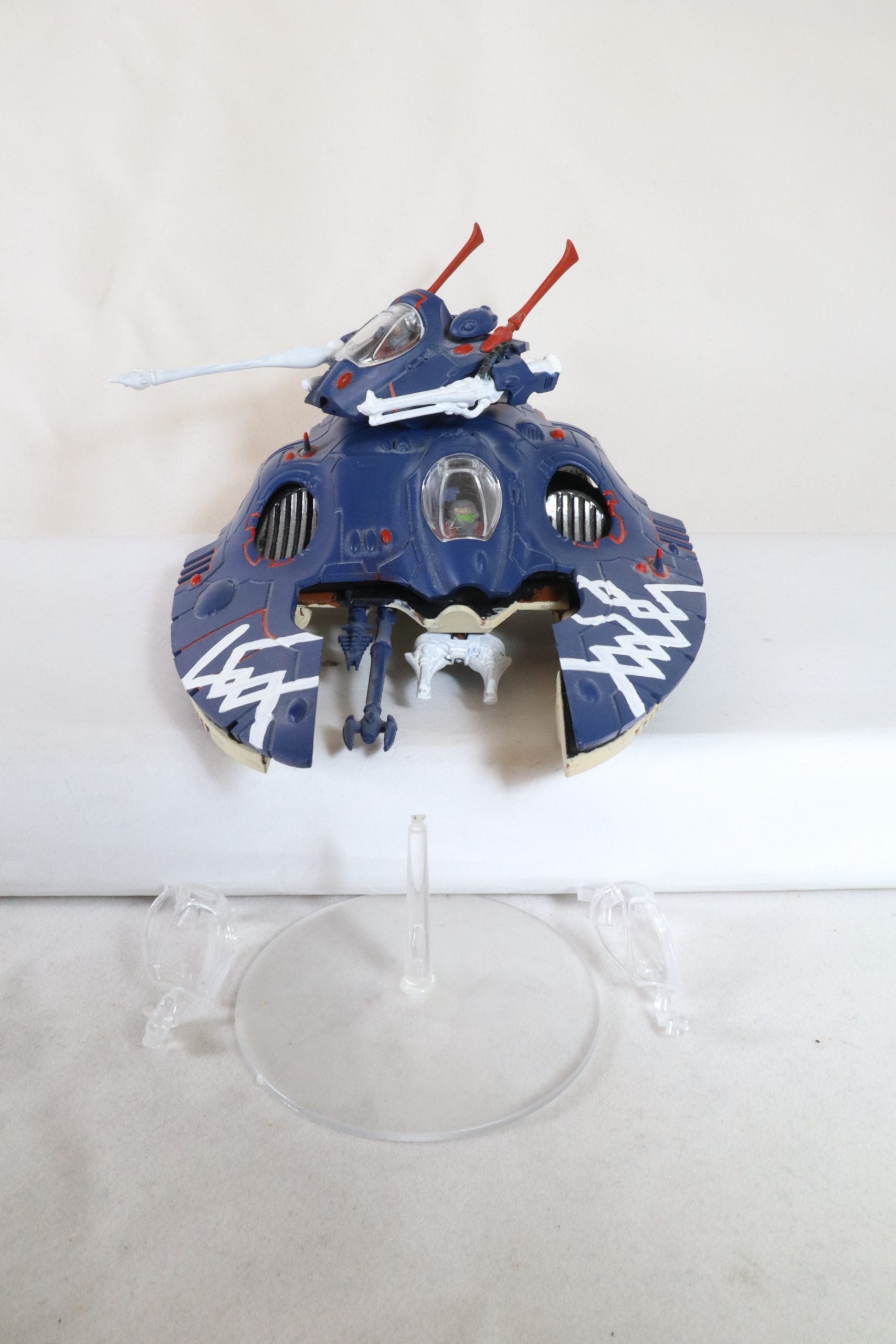 Aeldari Wave Falcon