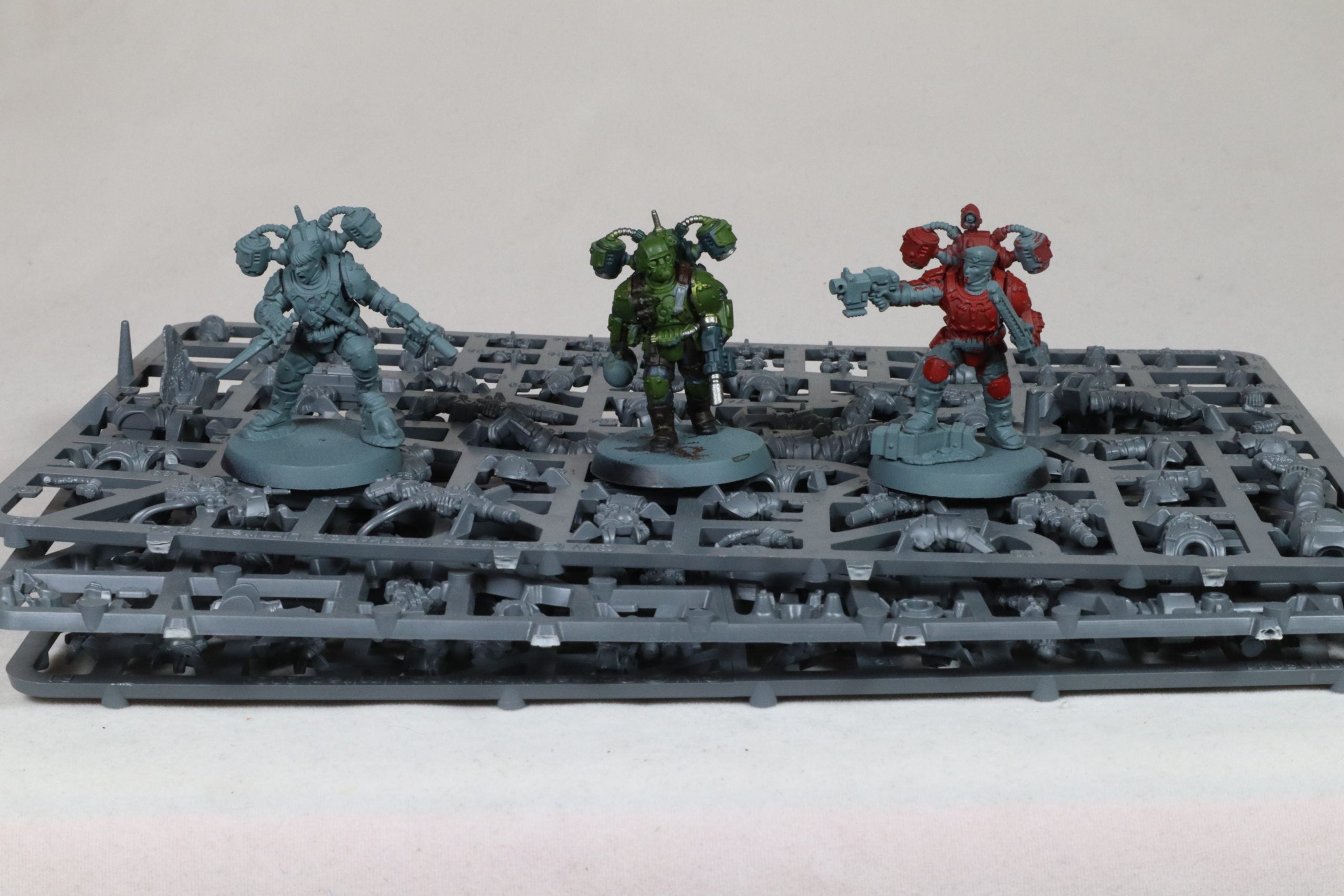 Tempestus Aquilons Part Built With Sprue