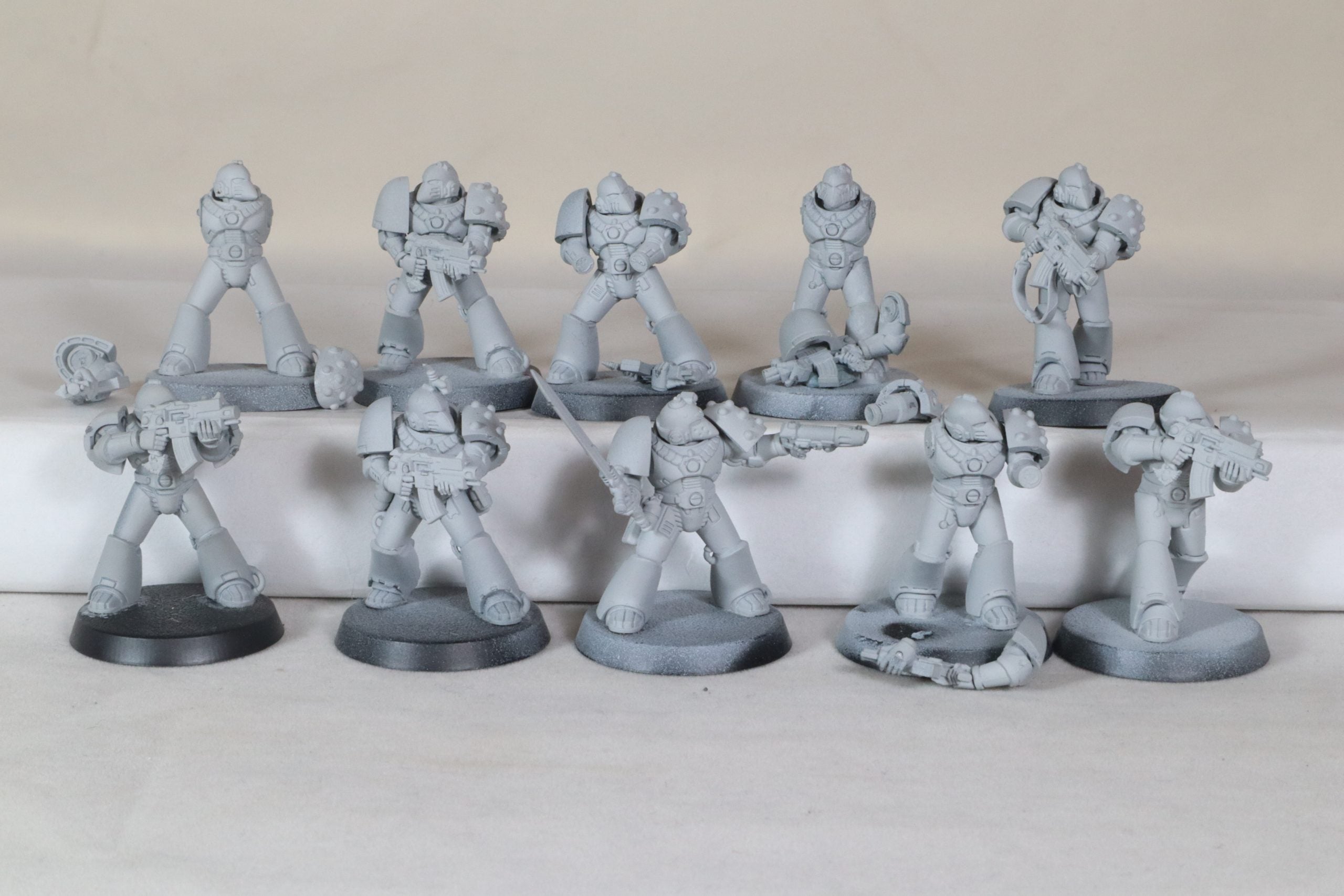10 Man MKVI Tactical Squad With Power Pack And Sergeant Sprue