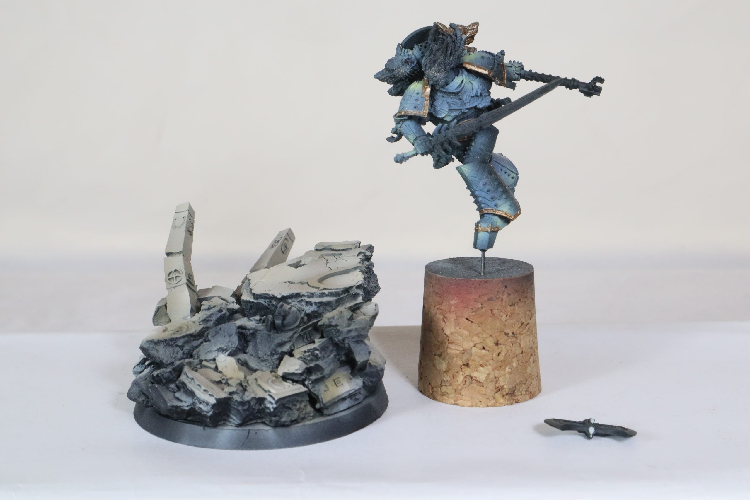 Leman Russ, Primarch of the Space Wolves, Broken Axe Head