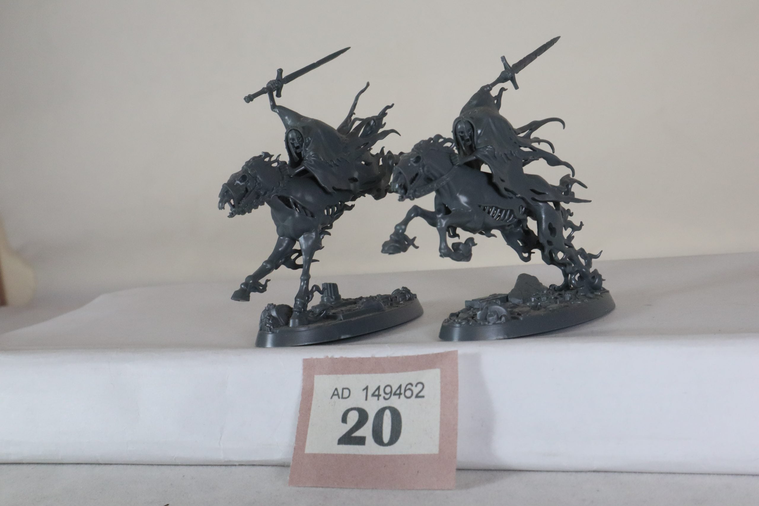 2 x Dreadblade Harrow
