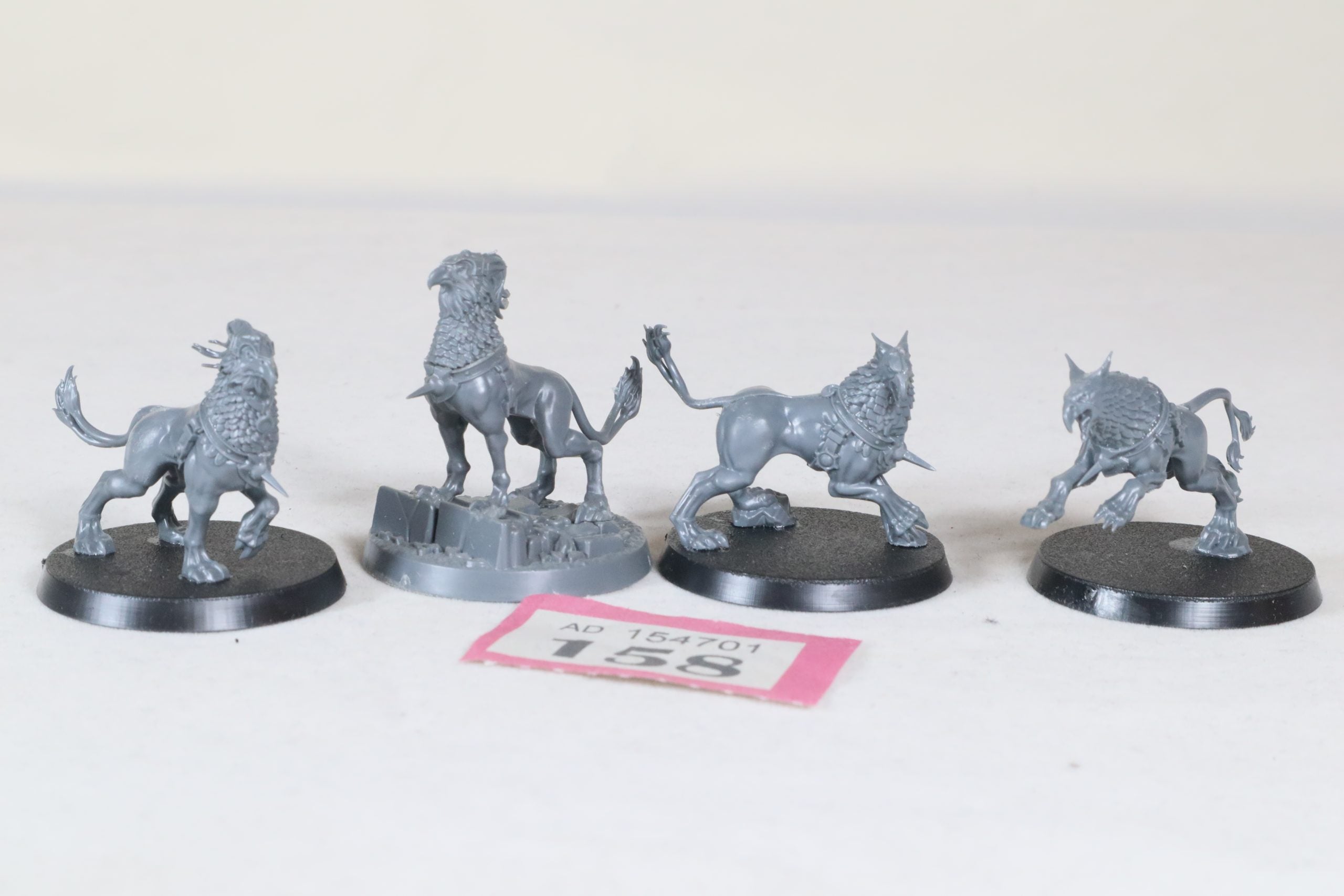 4x Gryph-hounds