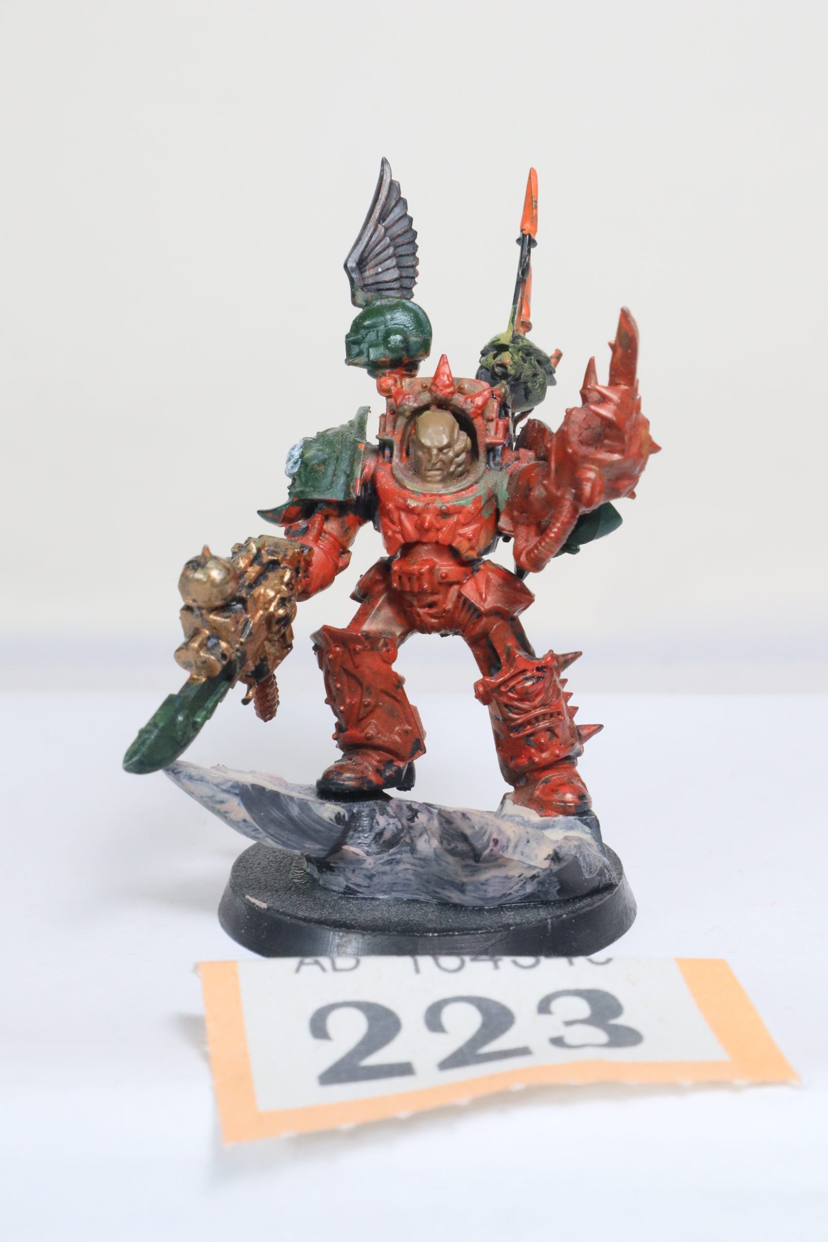 Chaos Space Marines Lord in Terminator Armour