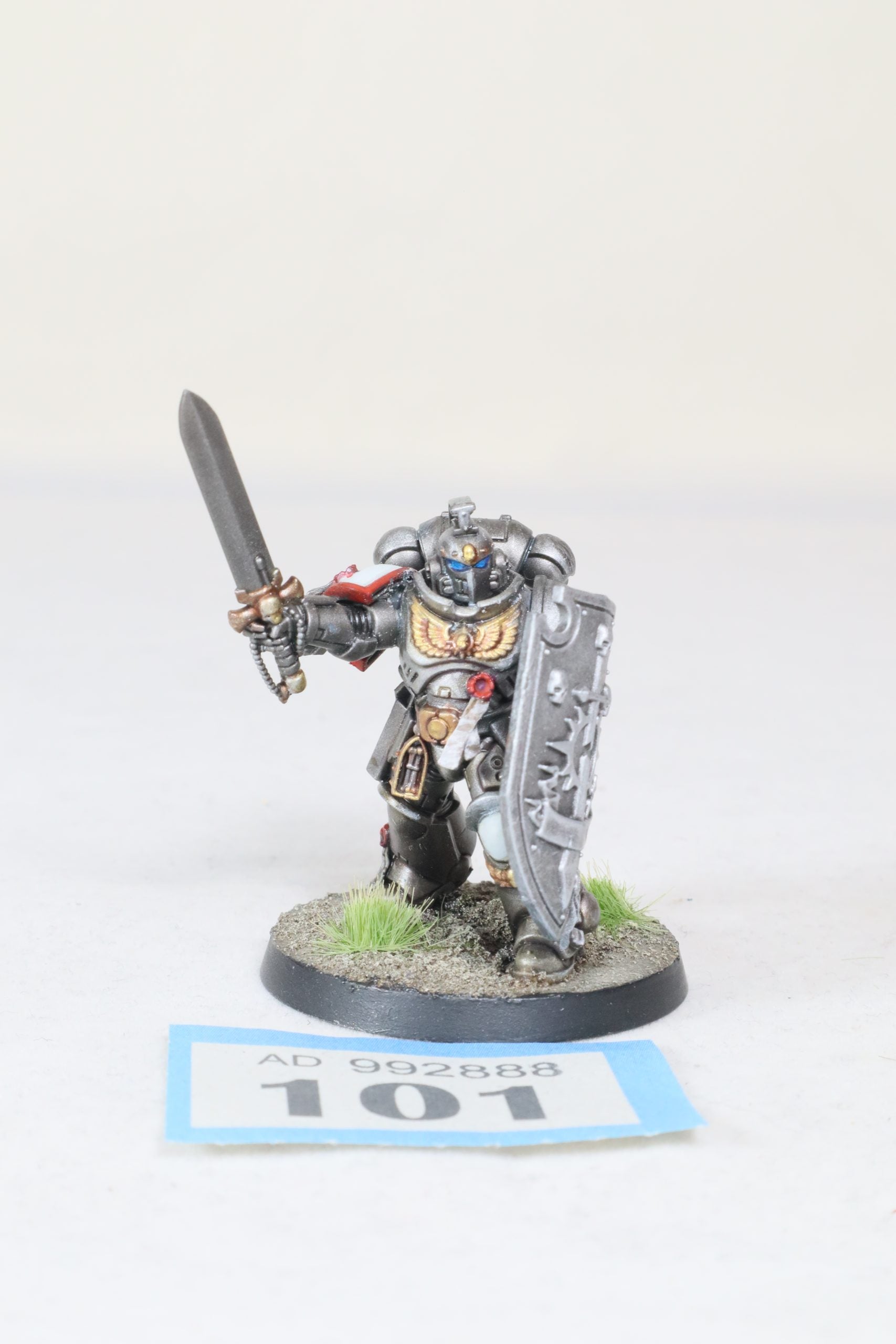Primaris Lieutenant with Power Sword