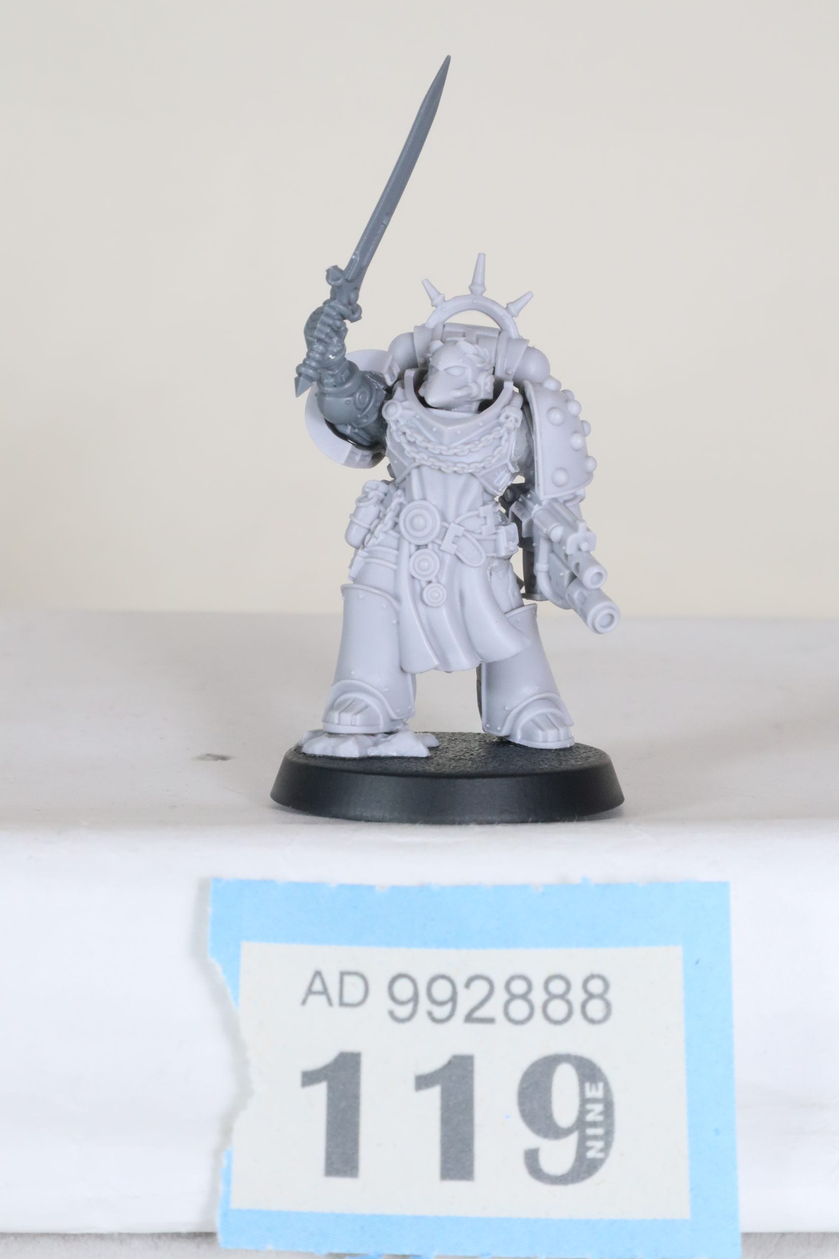 Loyalist Champion Console