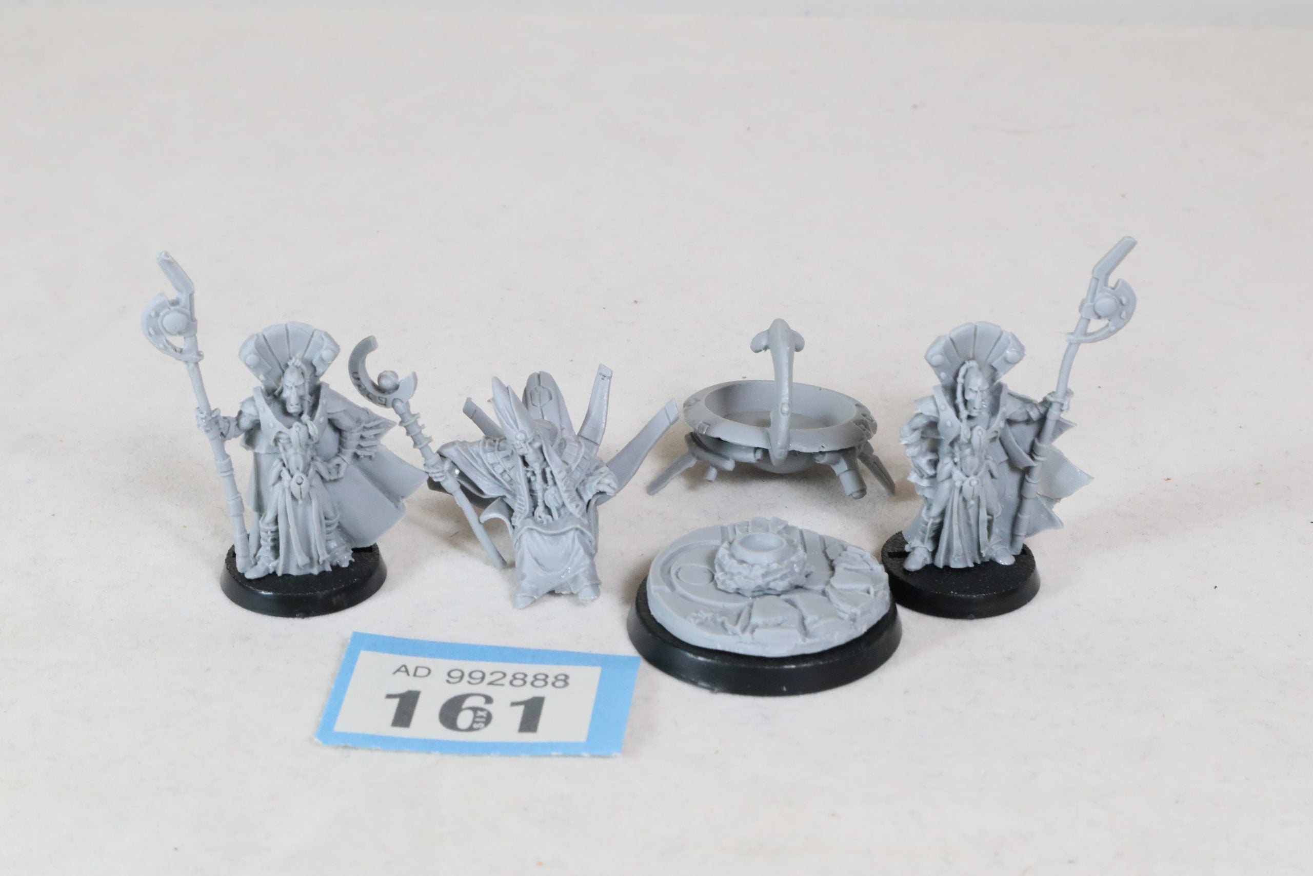 Tau Ethereal Aun'Va Master Of The Undying Spirit With Honour Guards