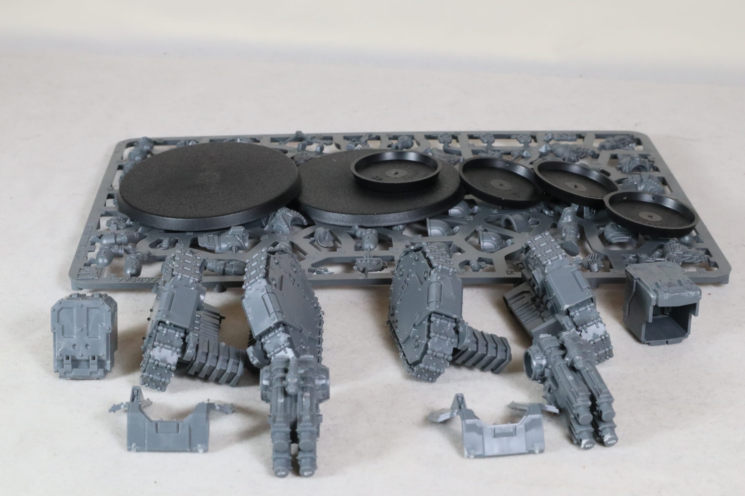Rapier Quad Heavy Bolters (Crew On Sprue)