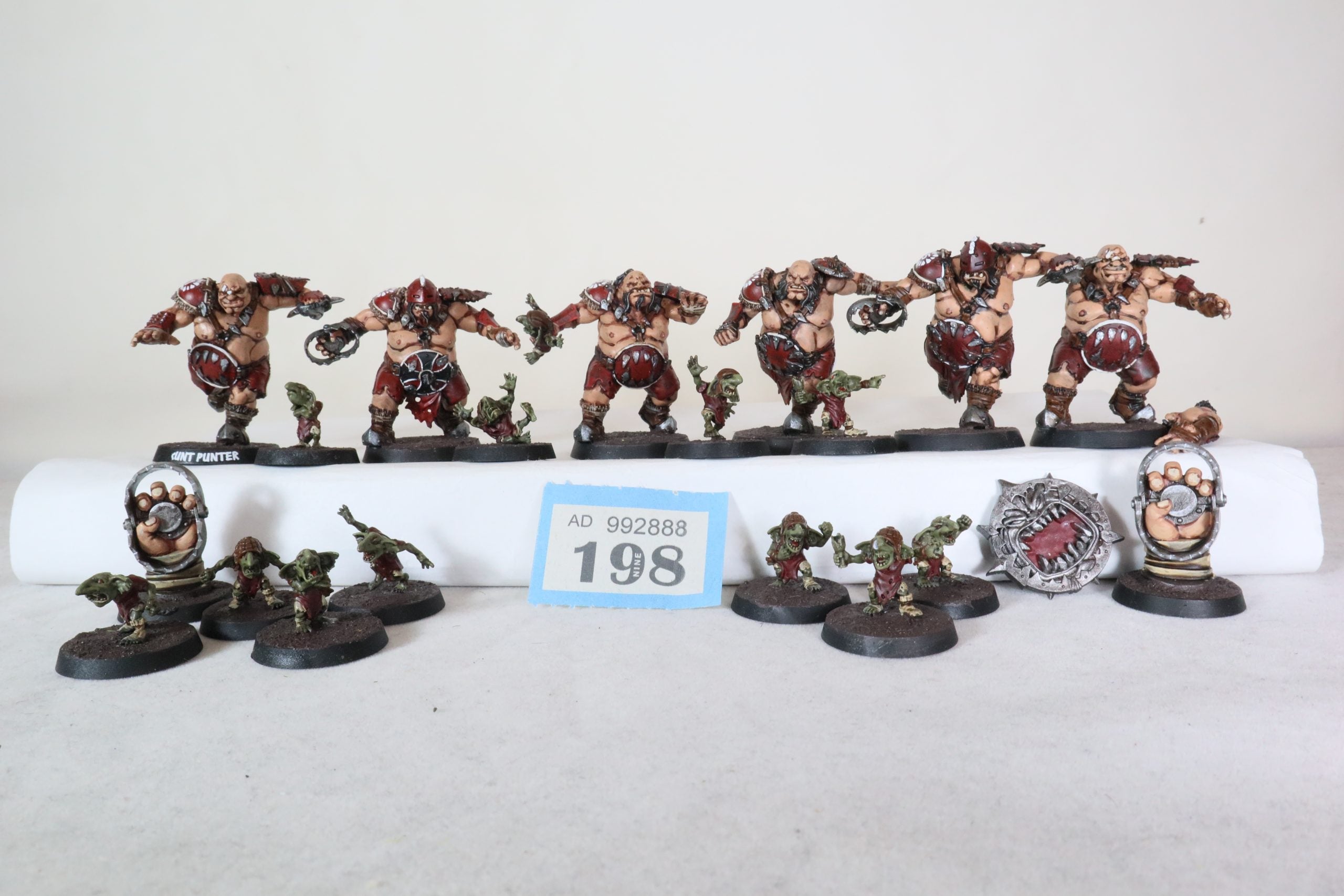 Fire Mountain Gut Busters - Ogre Blood Bowl Team