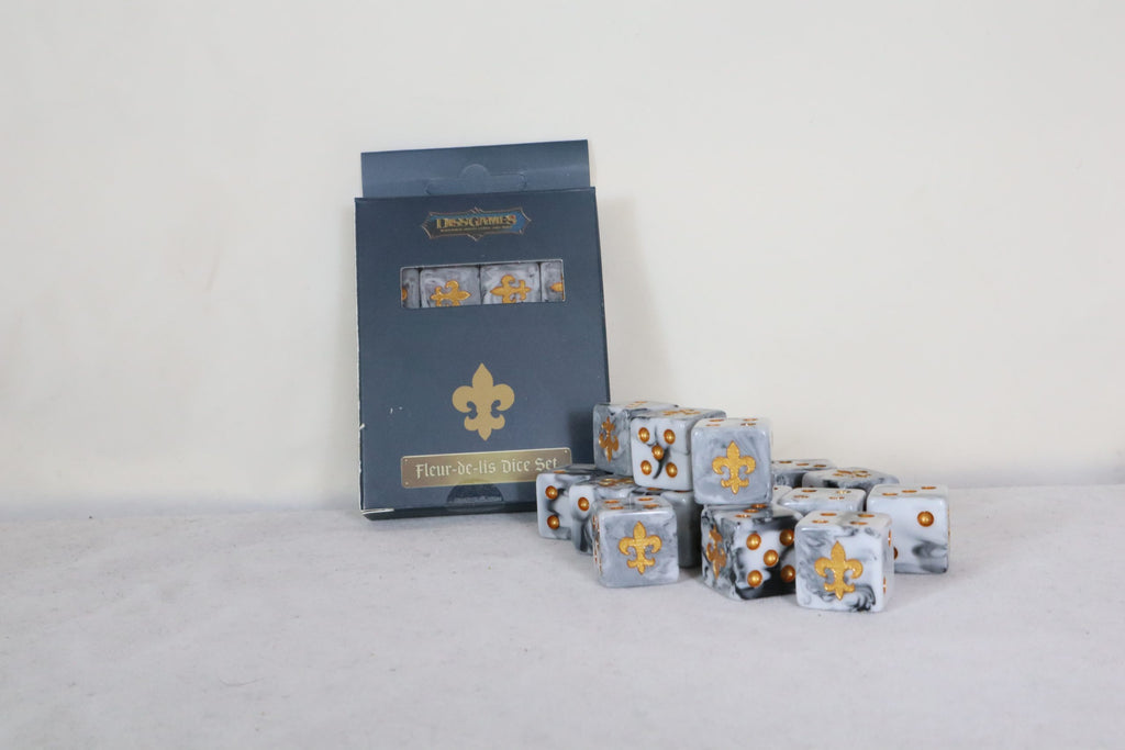 Fleur-de-lis dice set