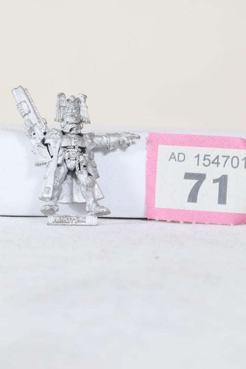Adeptus Arbites Champion With Shotgun