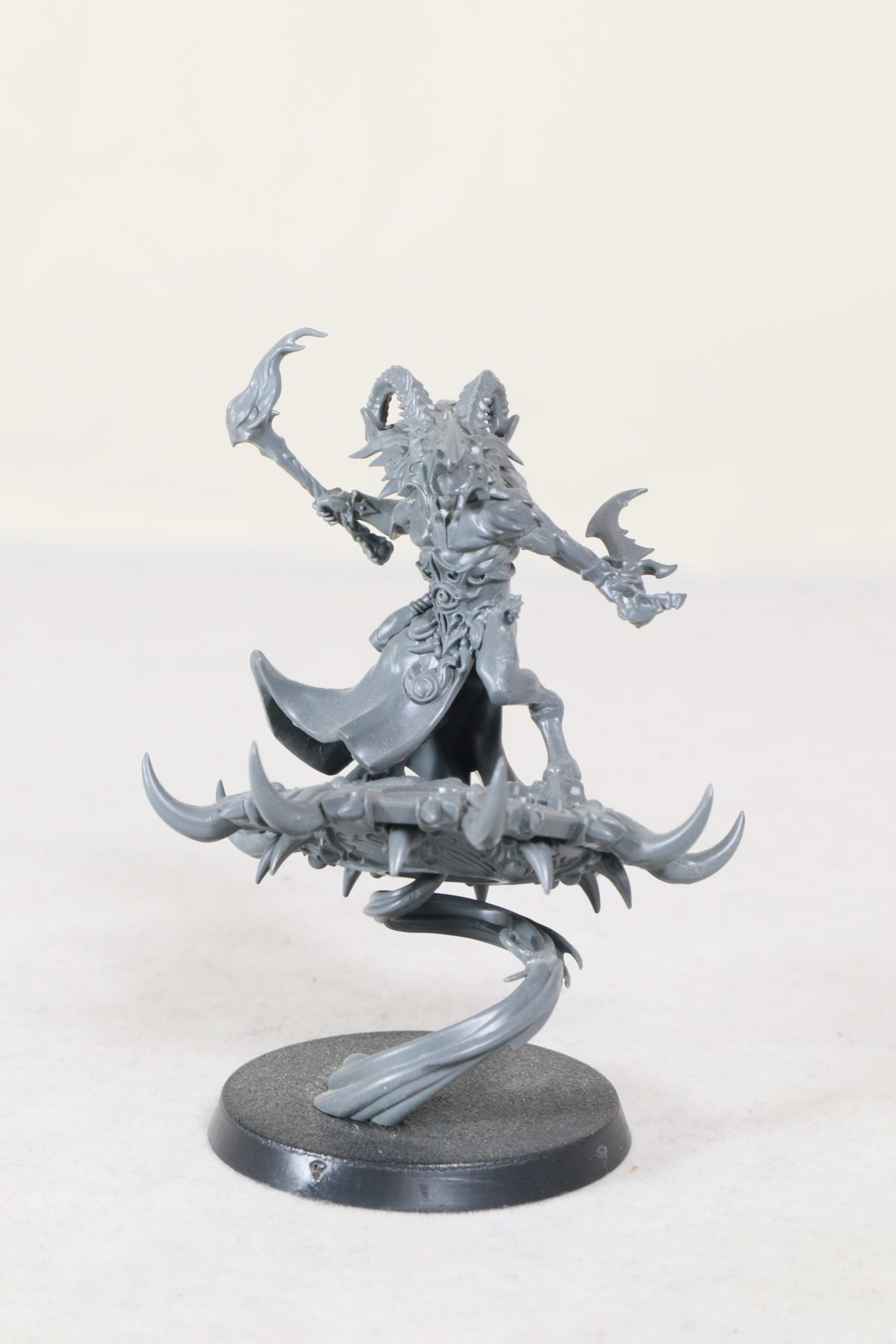 Tzaangor Shaman On Disc