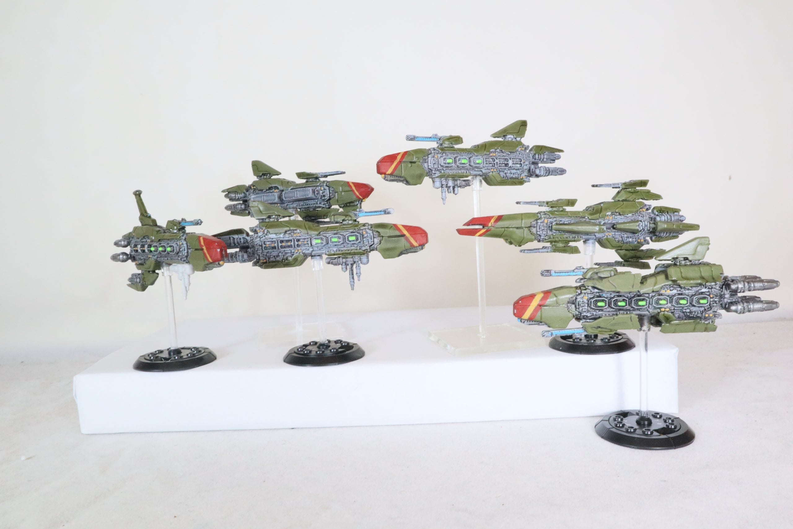 multi part cruiser fleet with various weppons