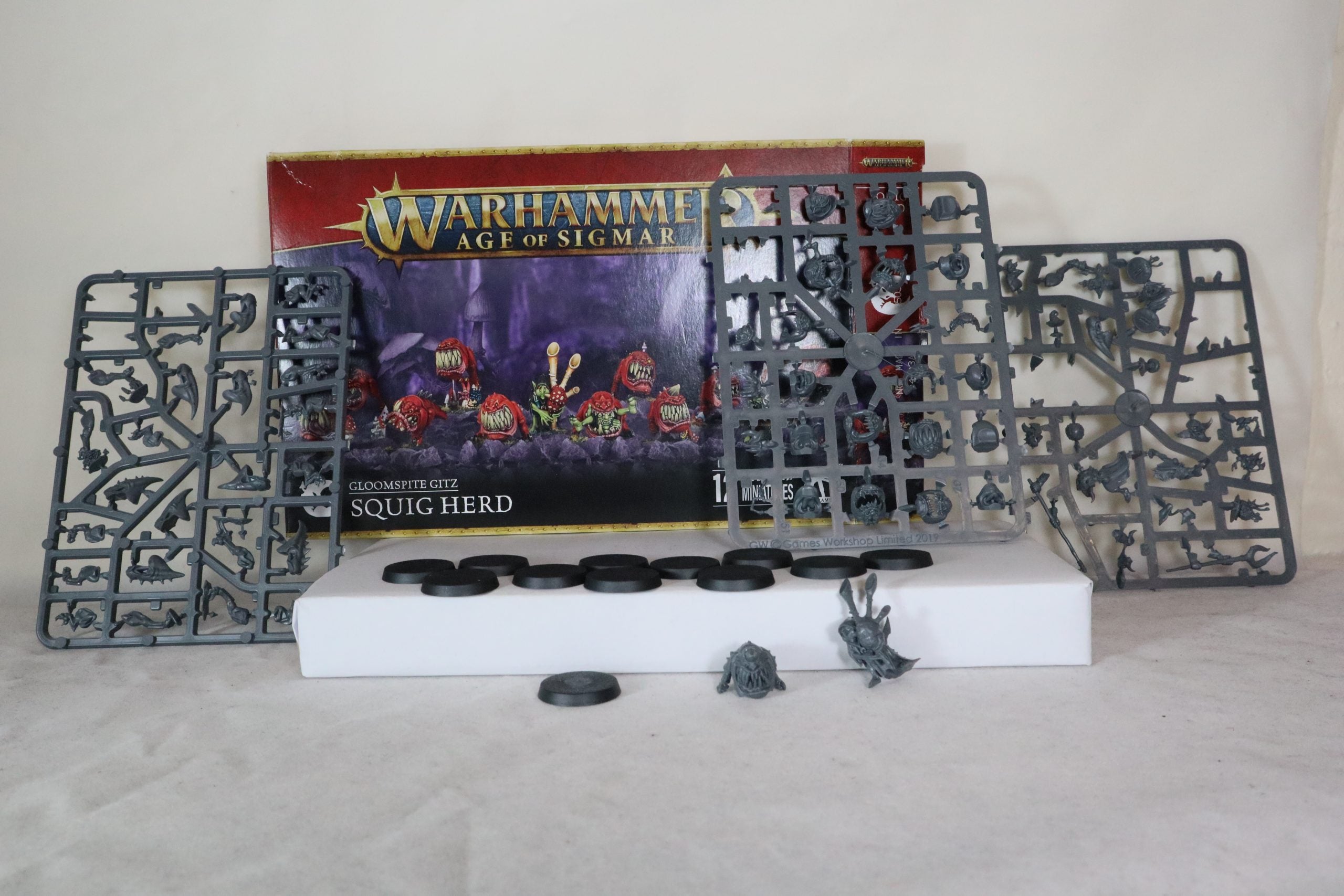 Gloomspite Gitz: Squig Herd two built