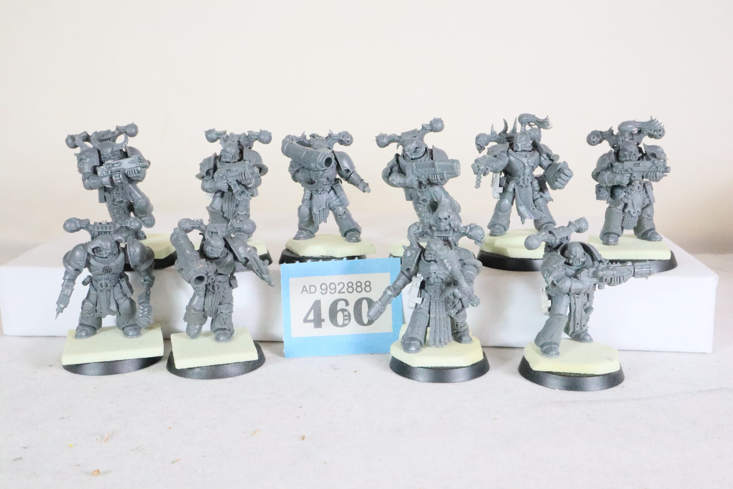 Chaos Space Marine Legionaries (B460)