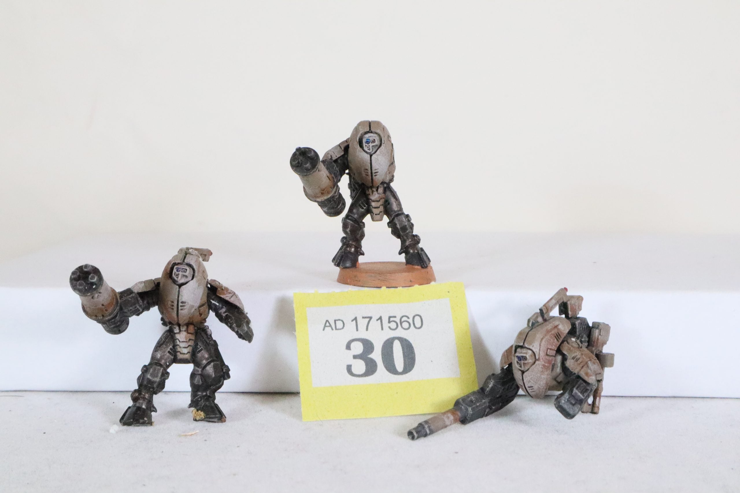 XV25 Stealth Battlesuits