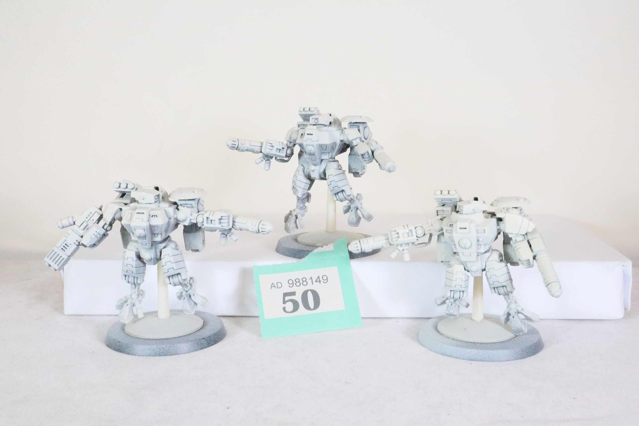 XV8 Crisis Battlesuit Team