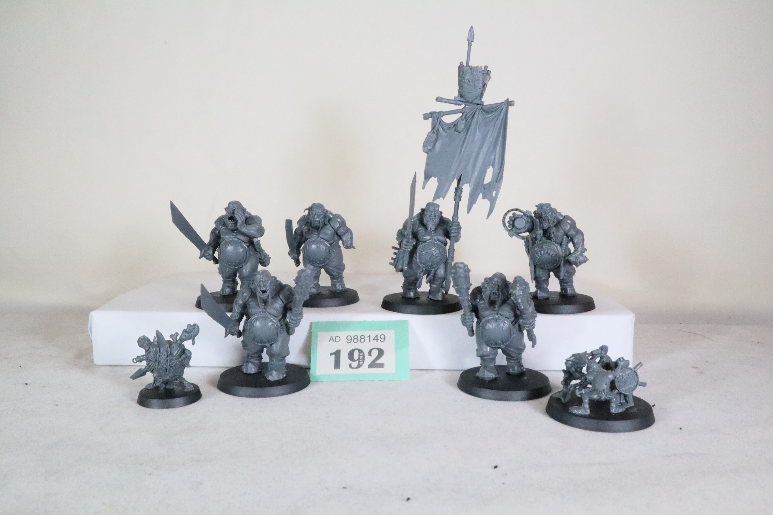 Ogor Gluttons (G192)