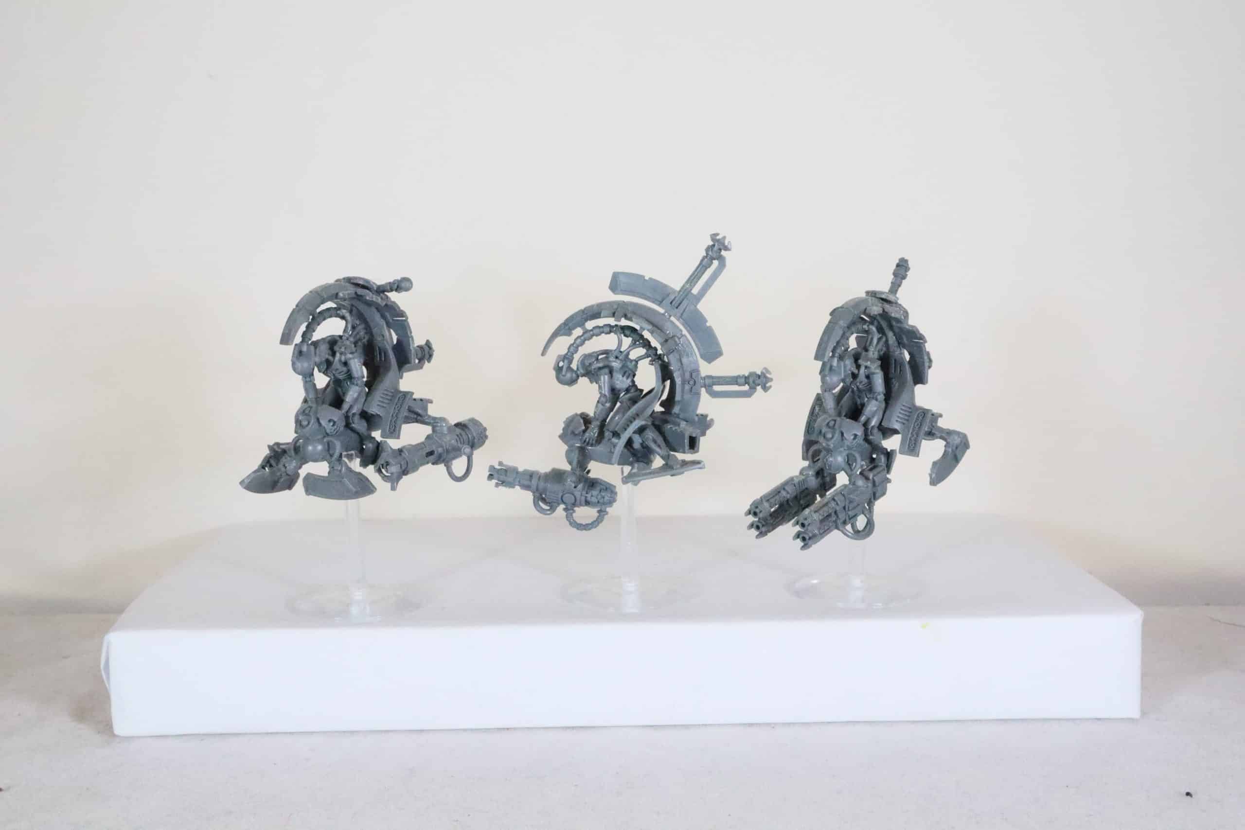 Tomb blades