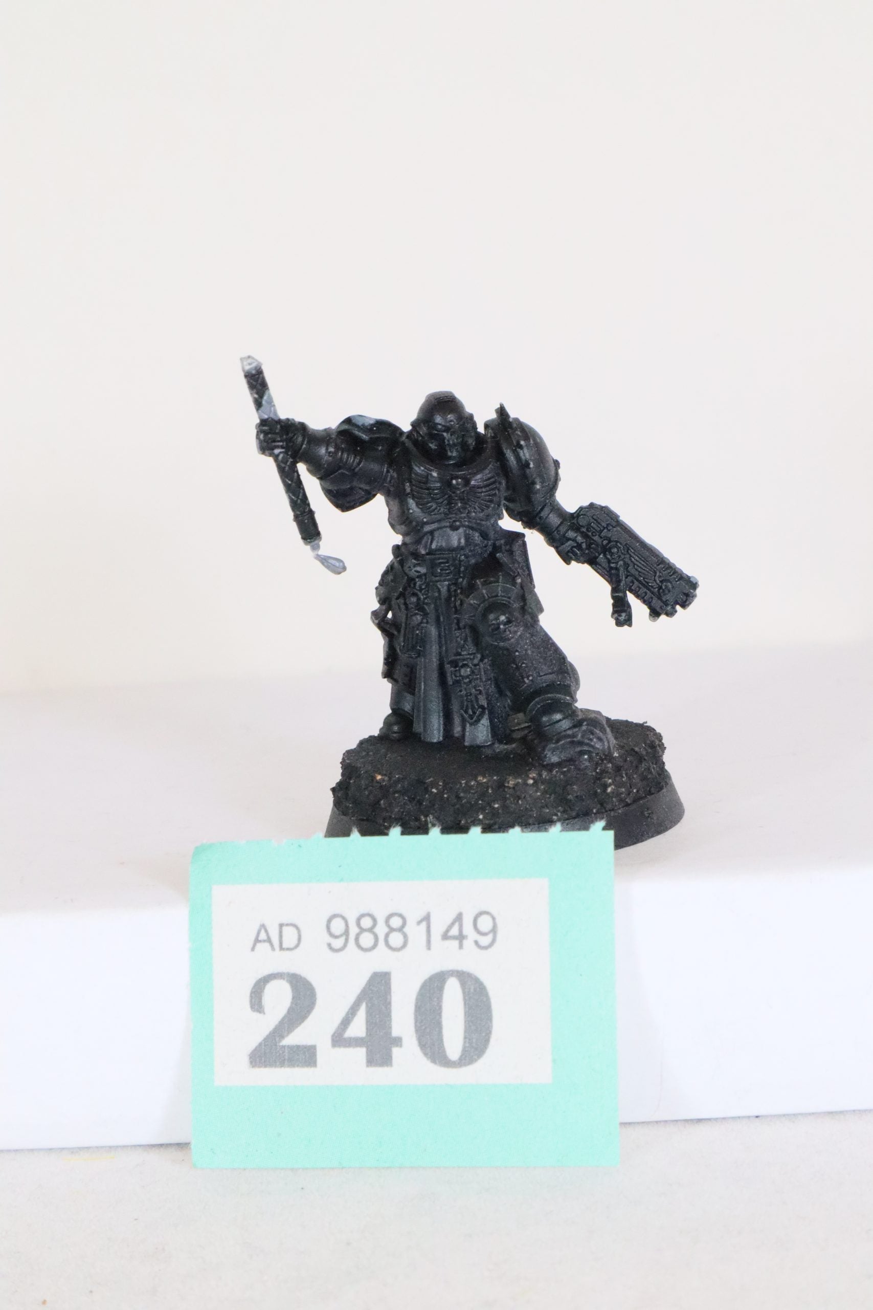 Chaplain G240