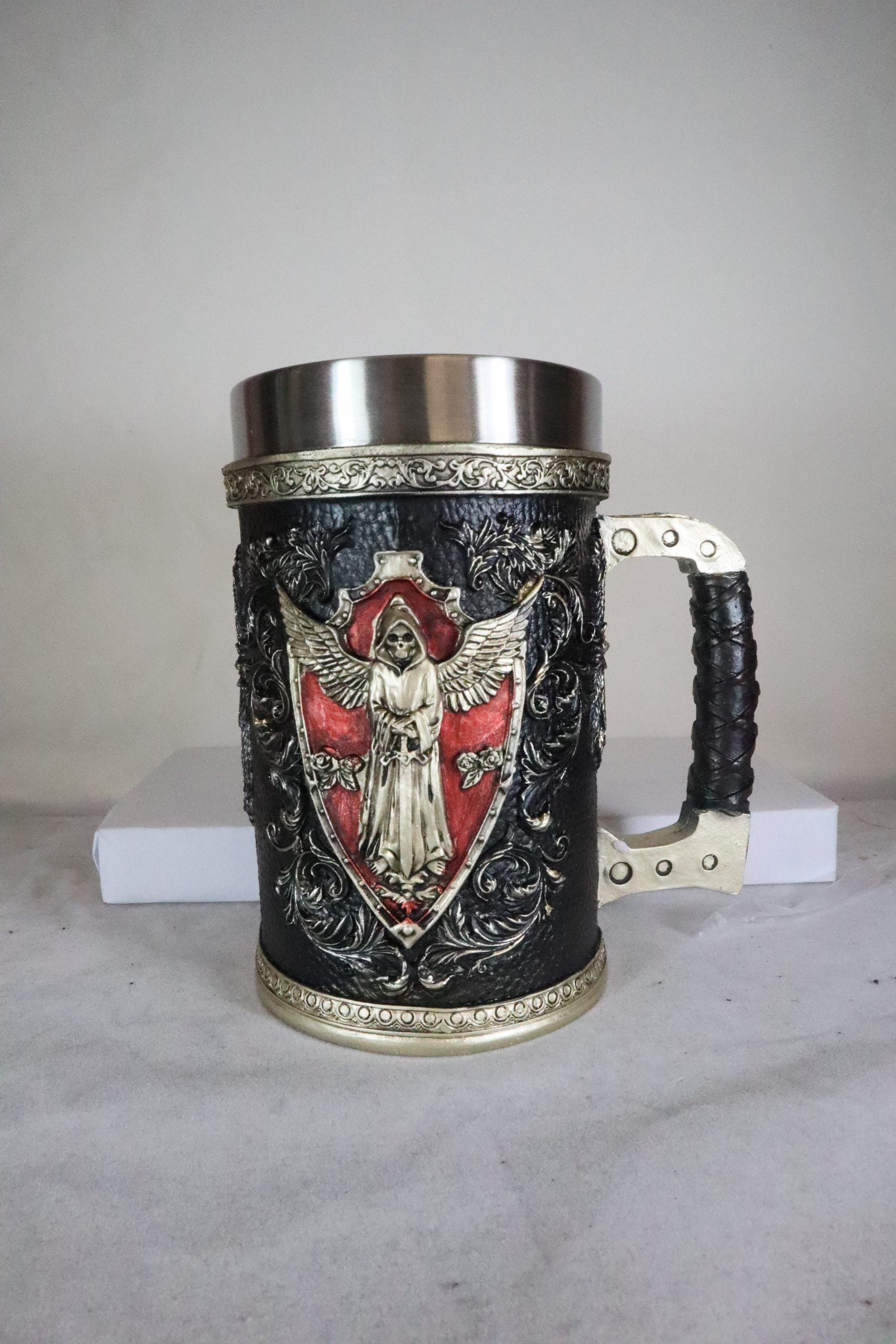 Golden death angel tankard (600ml)