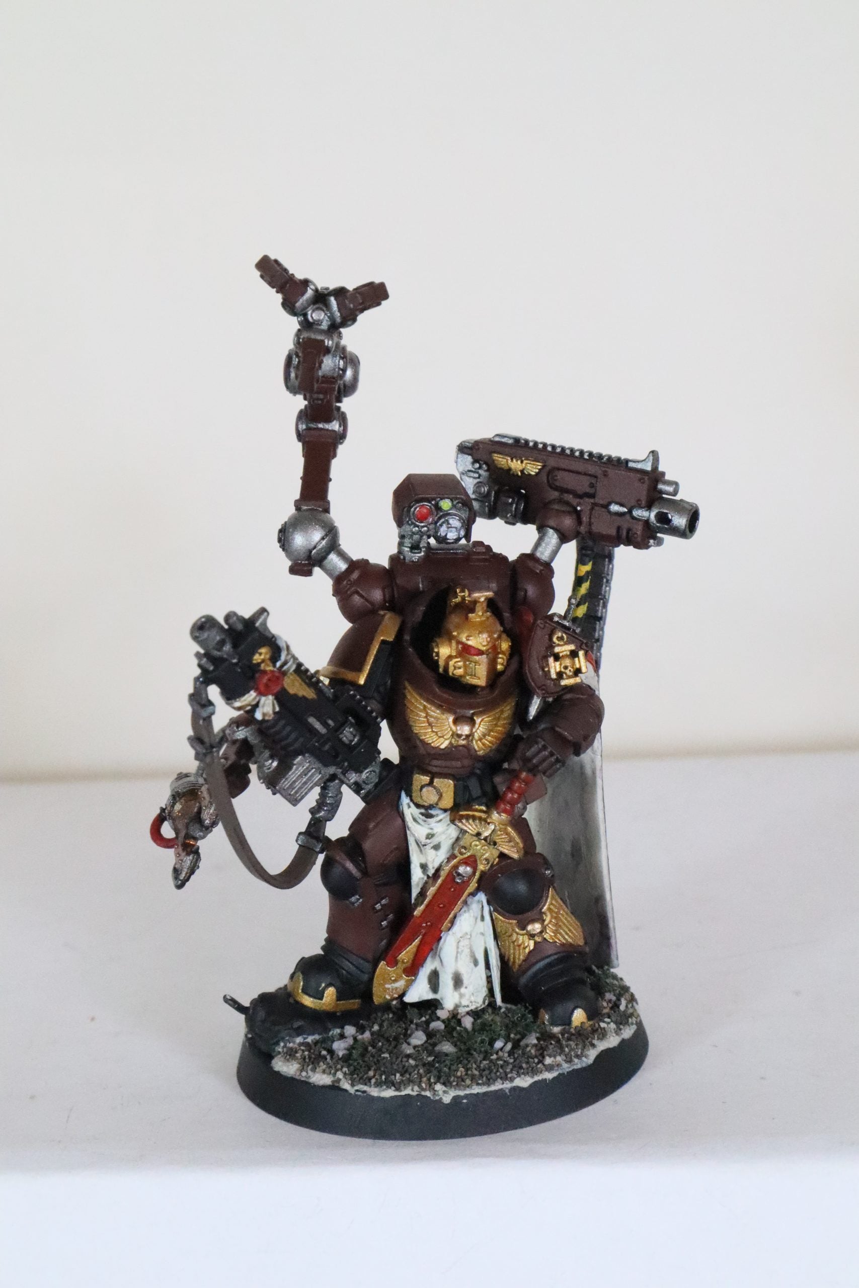 Captain in Gravis Armour