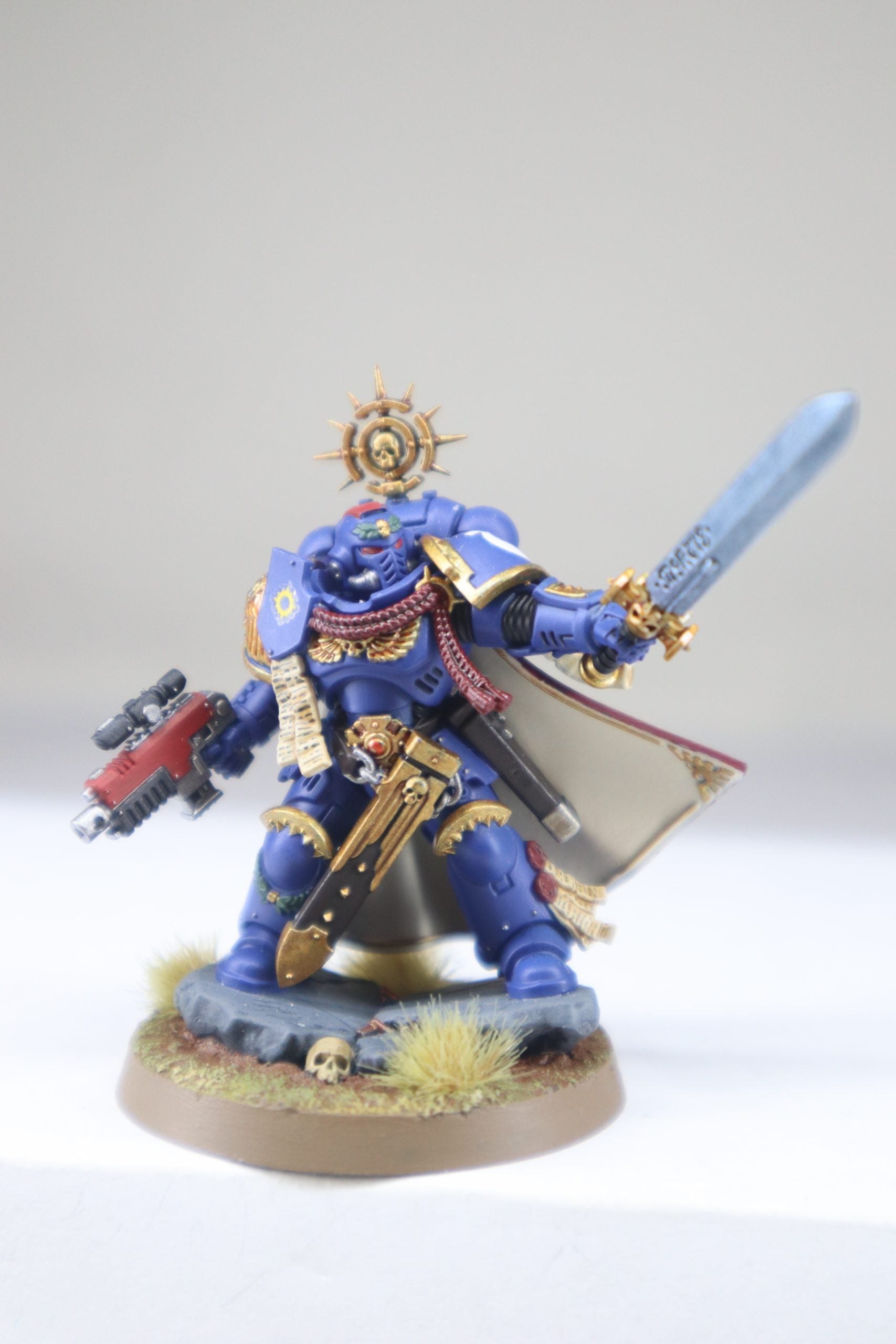 Ultramarine Lieutenant
