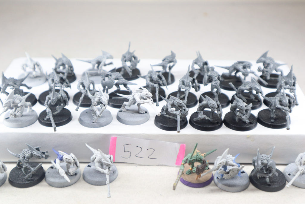 36 x Skinks (P522