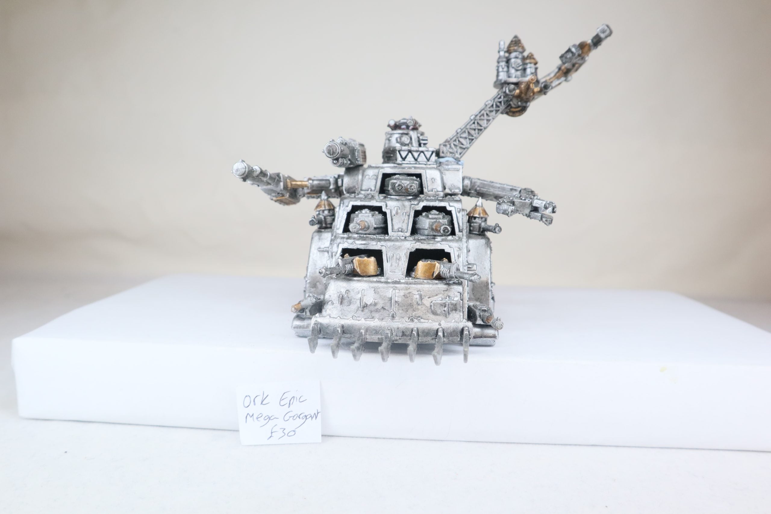 Warhammer Epic 40k: Mega gargant