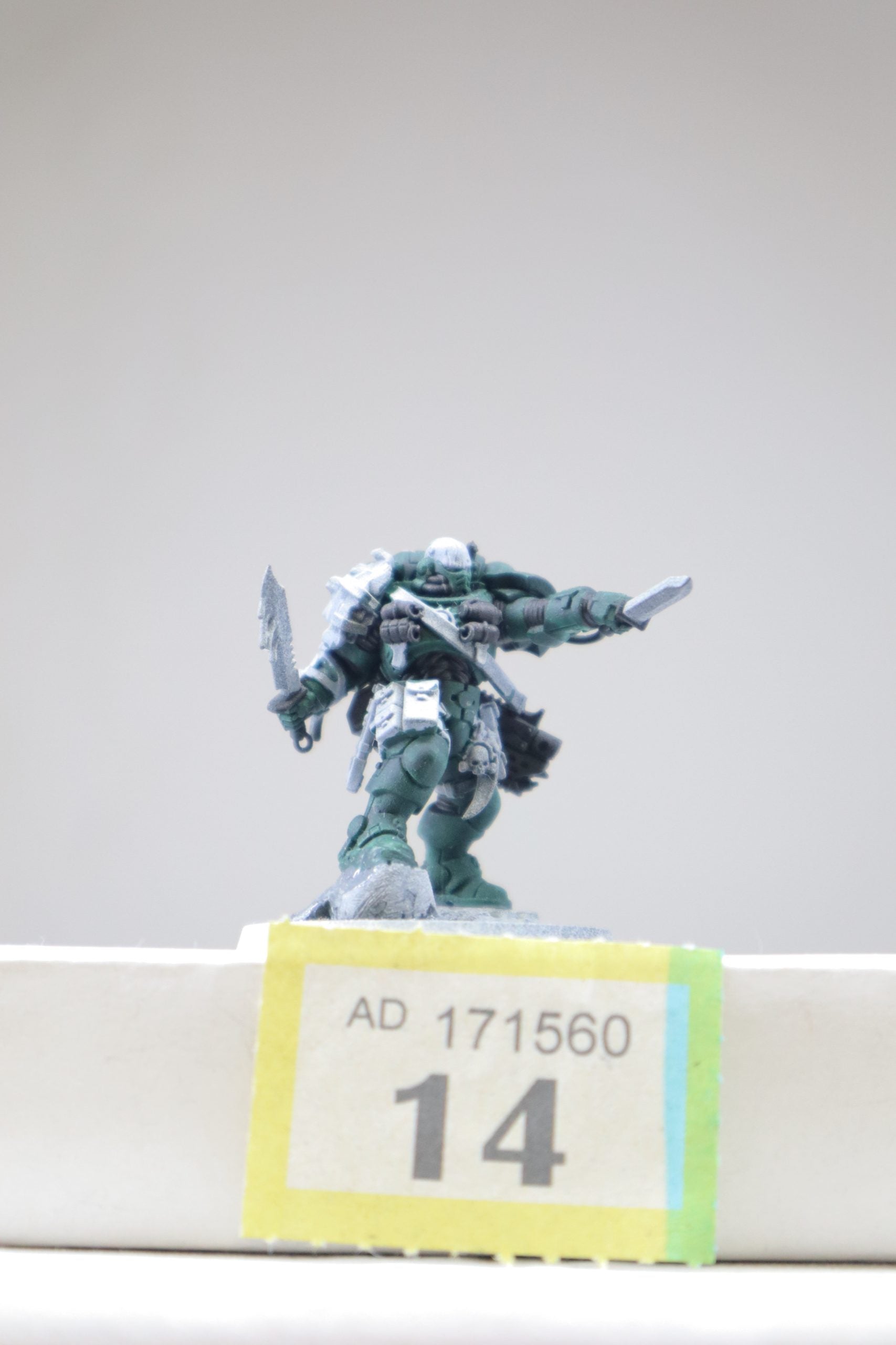 Lieutenant in Phobos Armour YB14