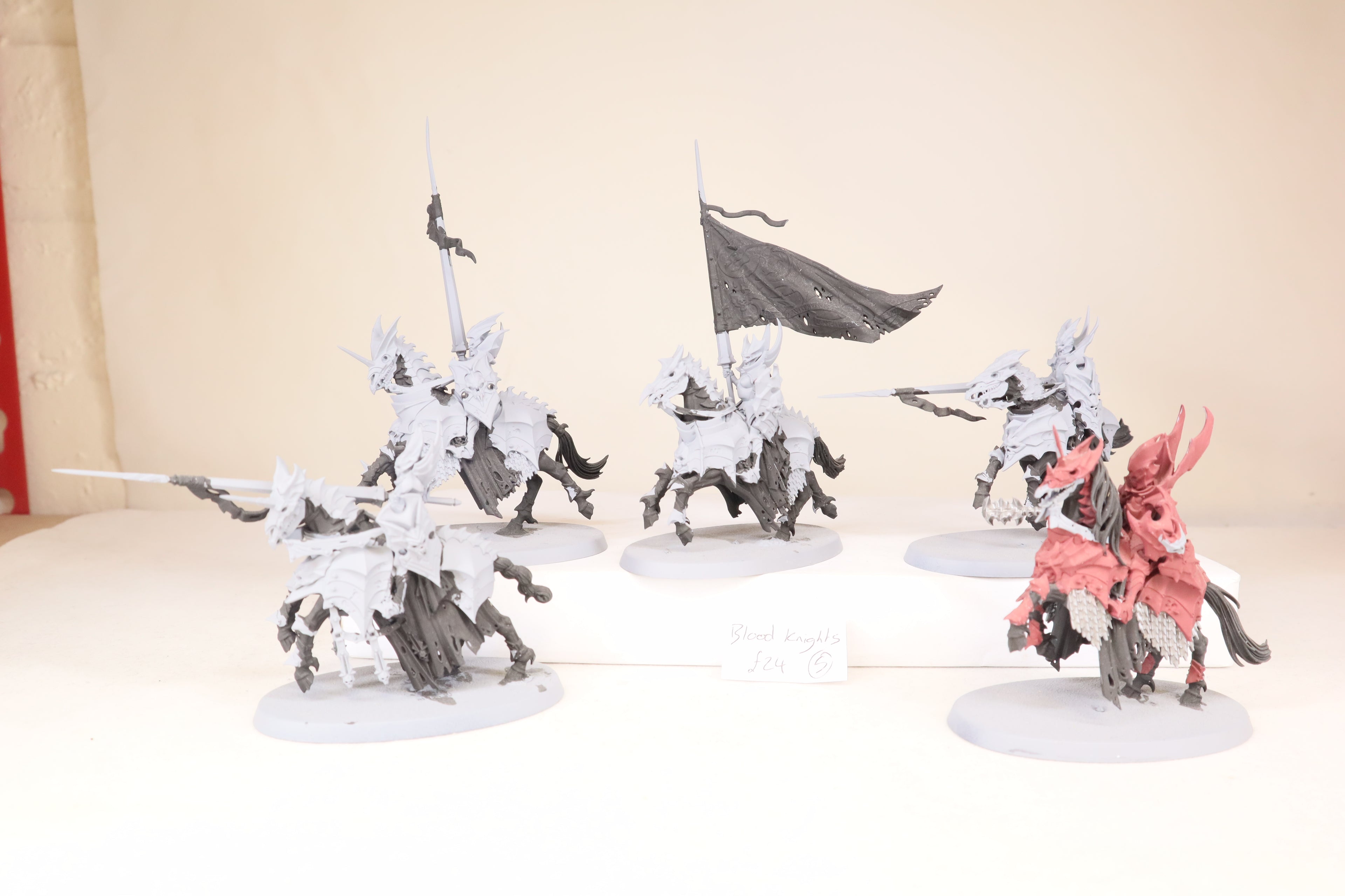 5 Blood Knights