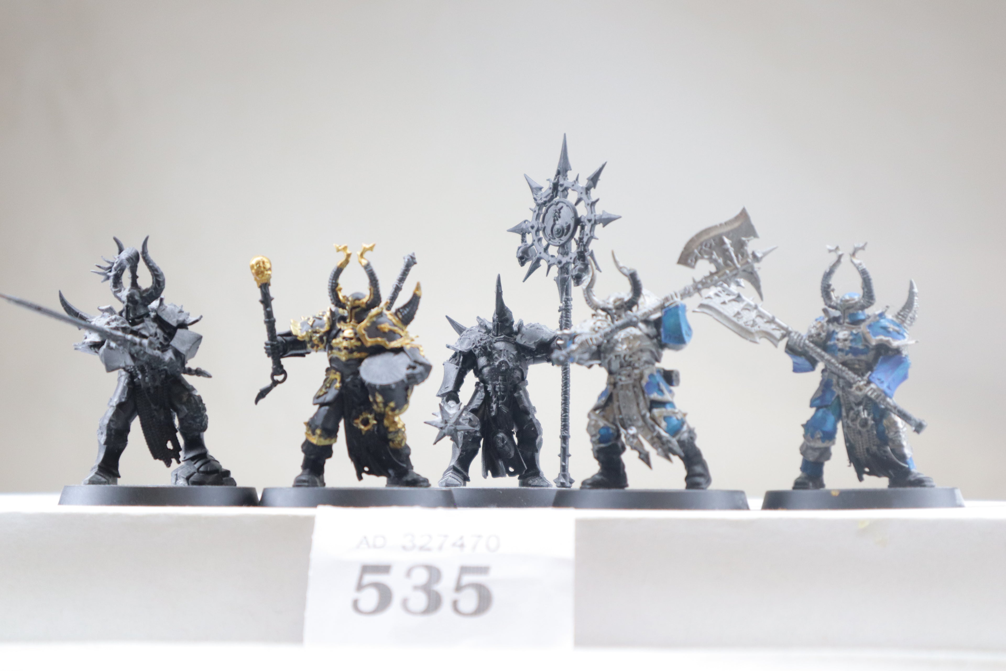 5 Chaos Space Marine Chosen W535