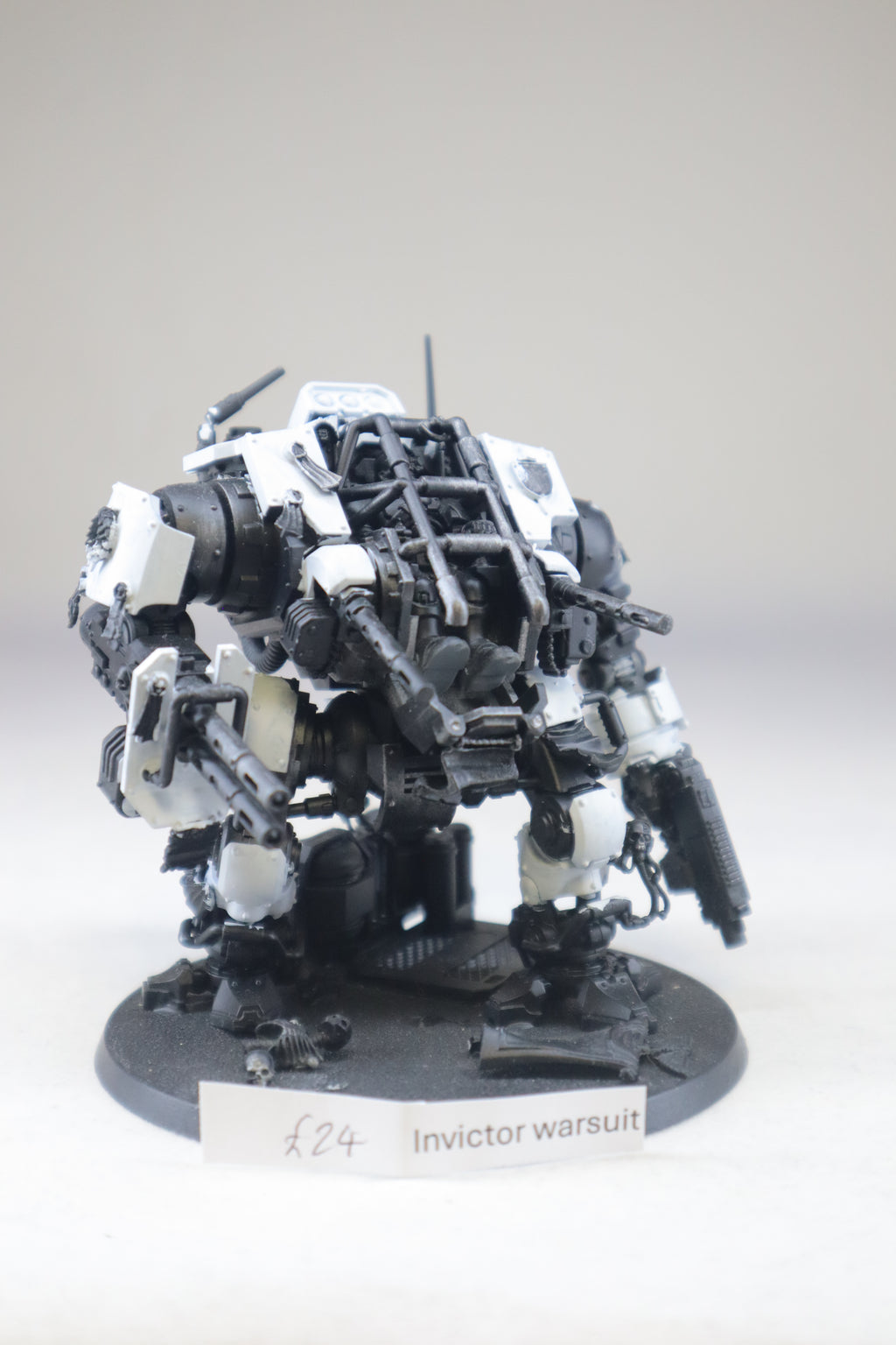 Invictor Tactical Warsuit