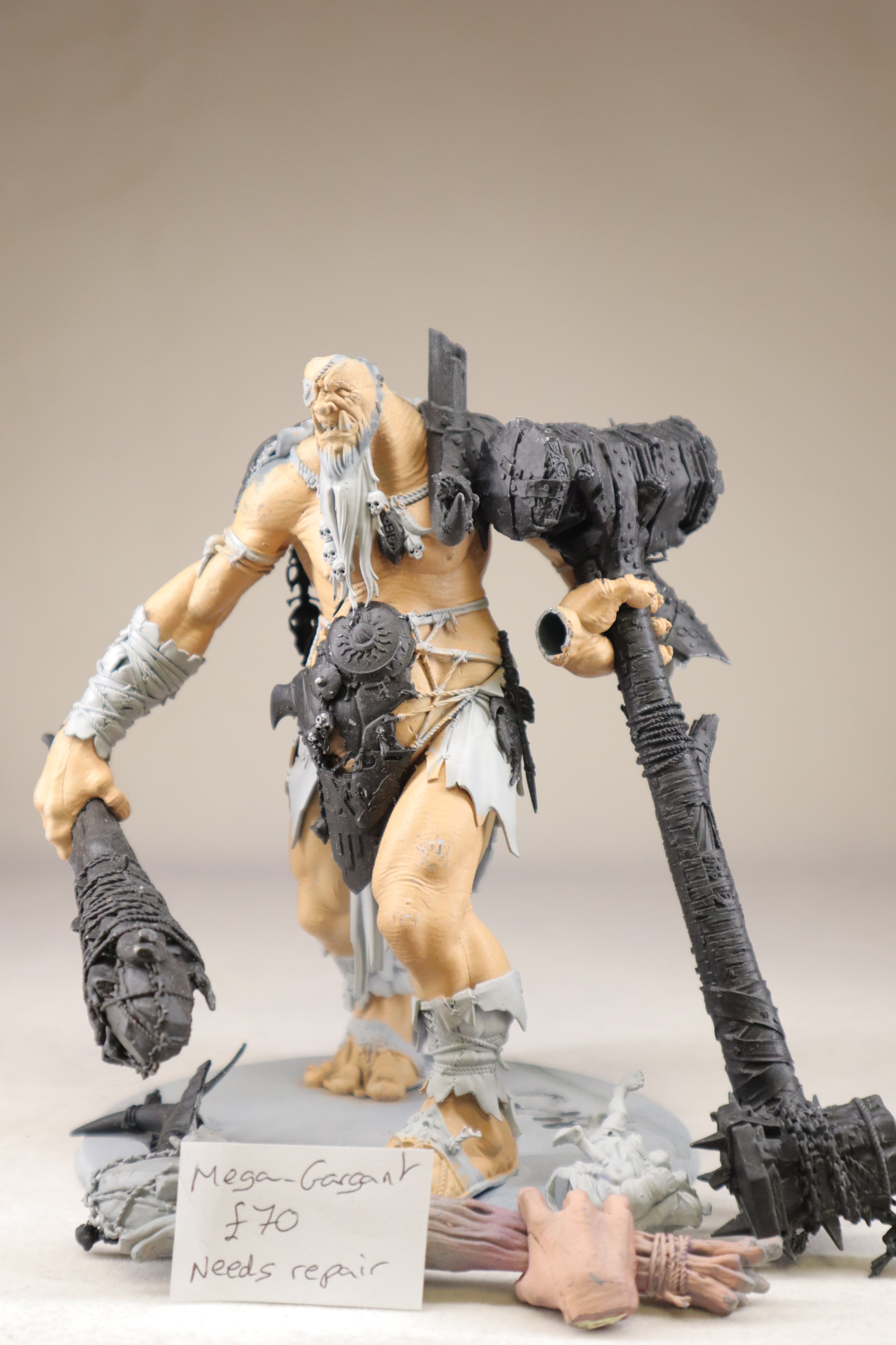 Warstomper Mega-Gargant
