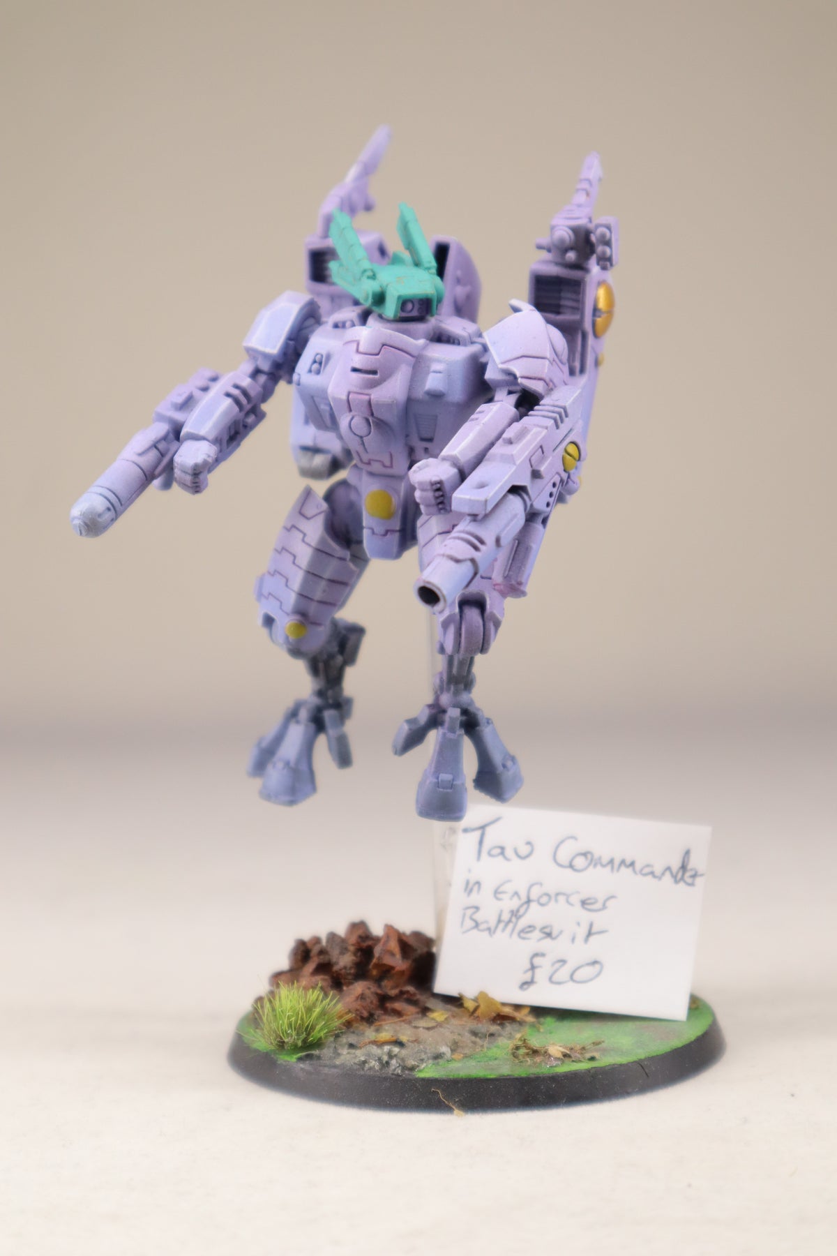 Tau Commander