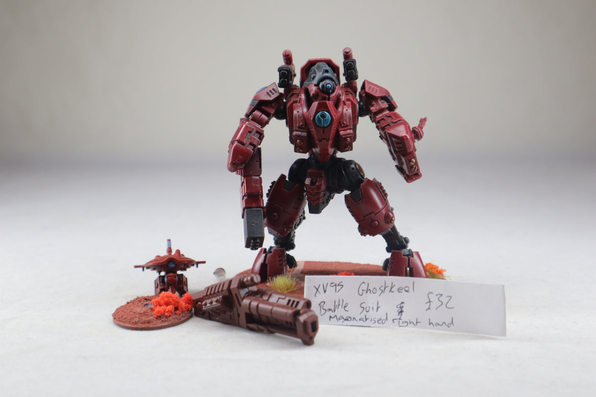 XV95 Ghostkeel Battle Suit (w/ magnetised Right hand)