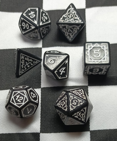 7 x Polyhedral Dice Sigil Druid Black with White