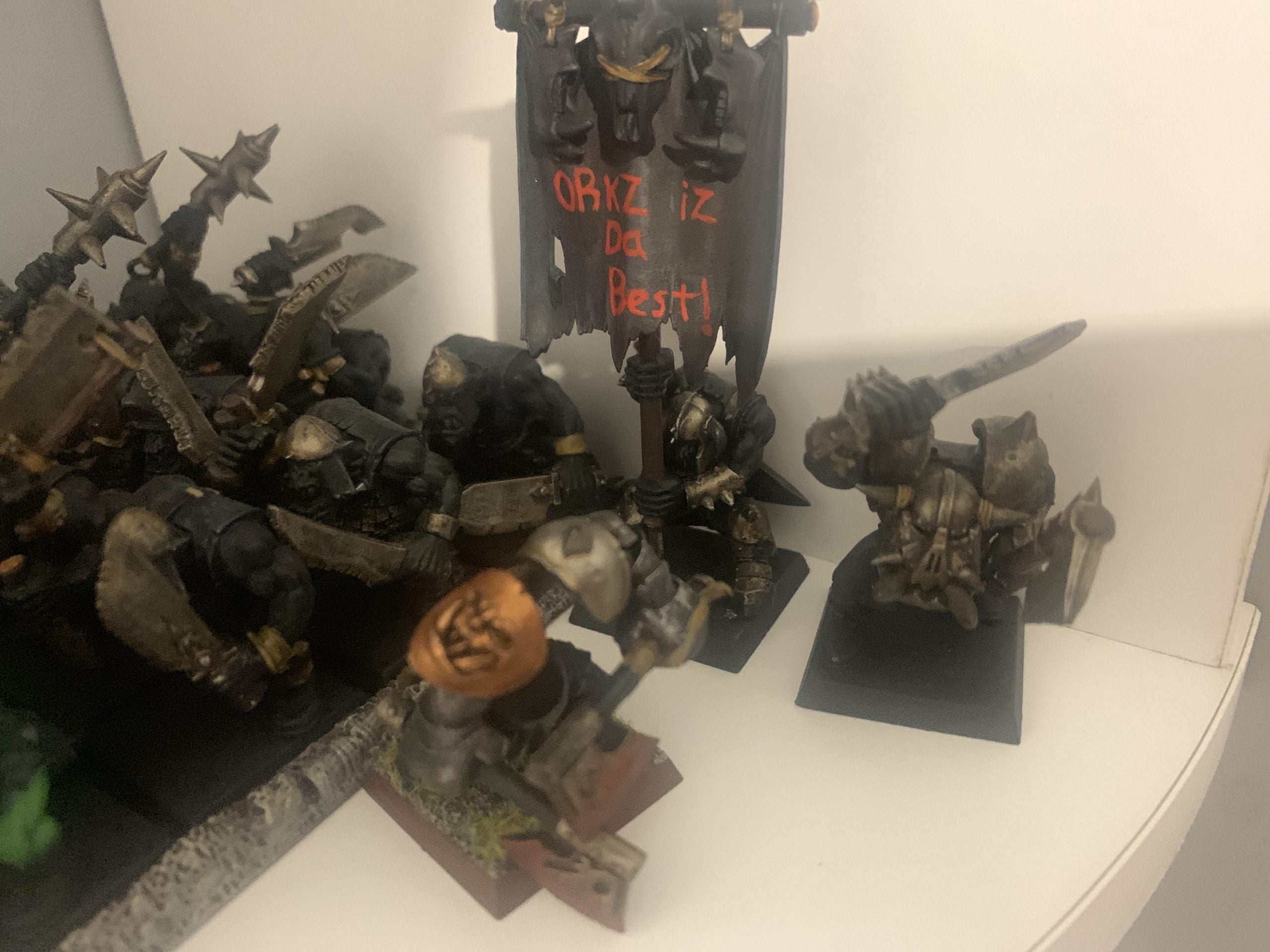 21.5 Orks with Additional Hand Weapons