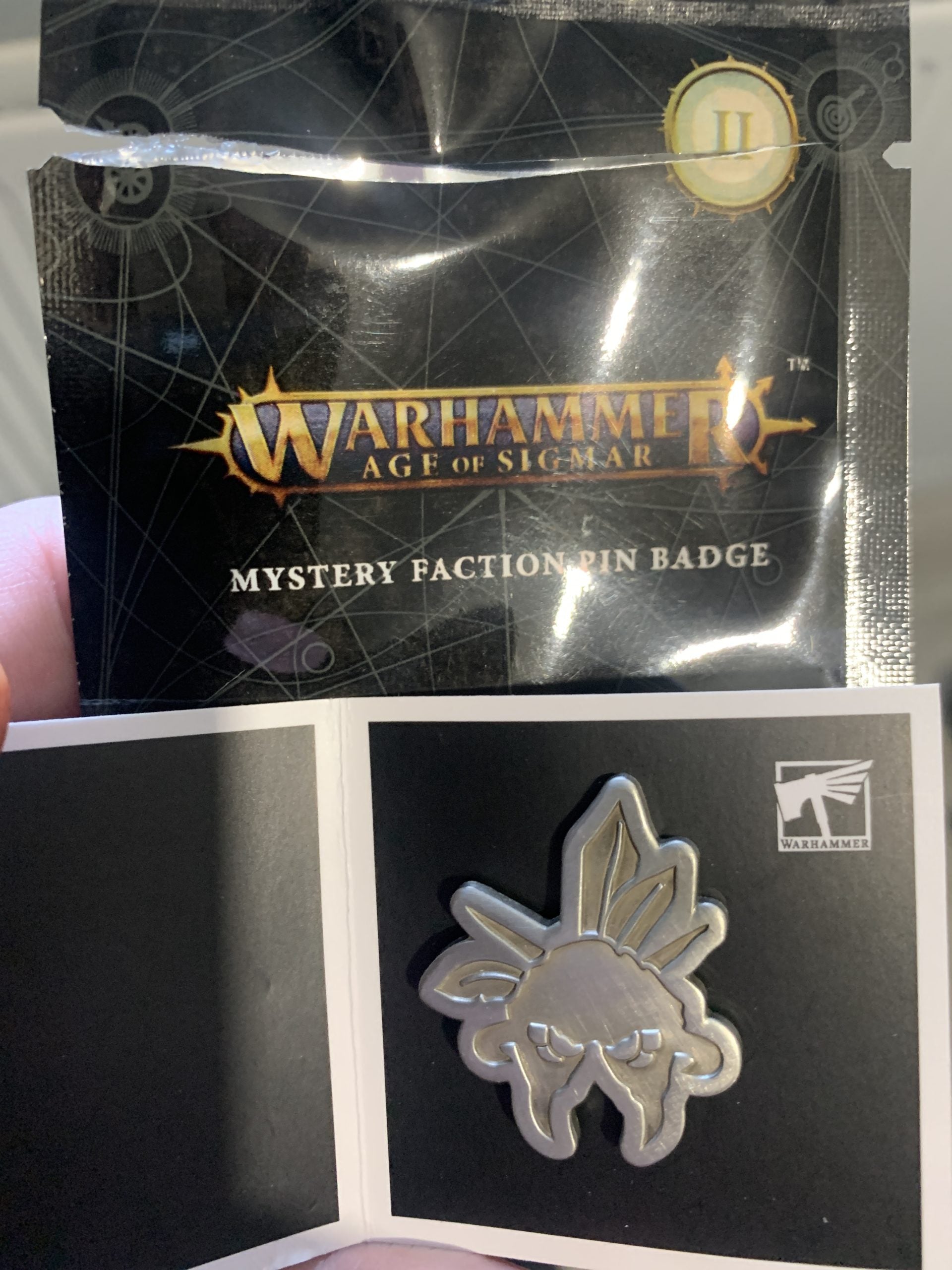 Spider Fang Grots Faction Pin
