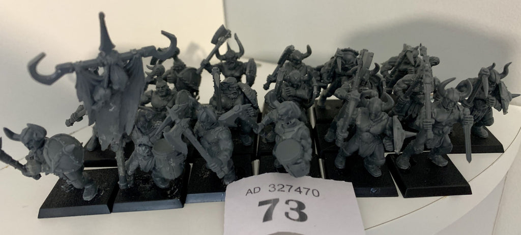 19 Chaos Marauders, built on square bases